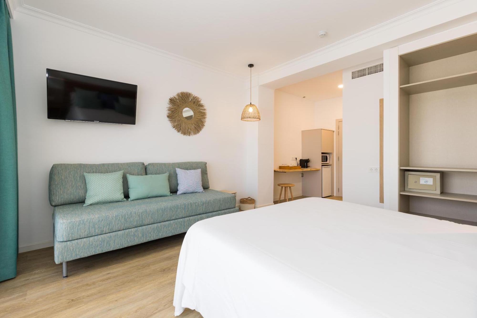 Marsenses Paradise Club Cala en Bosch Luaran gambar